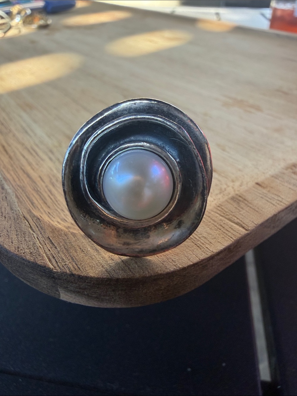 Sterling Silver Pearl Accent Knob - White Pearl